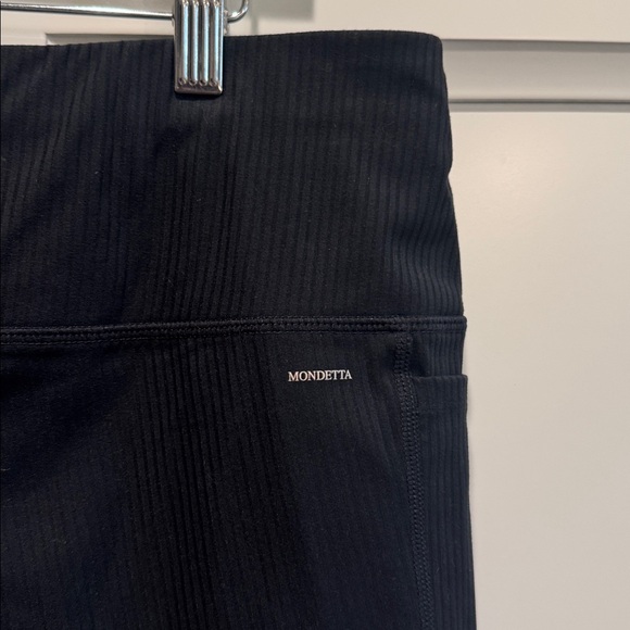 Mondetta Ribbed Bike Shorts - Picture 5 of 5